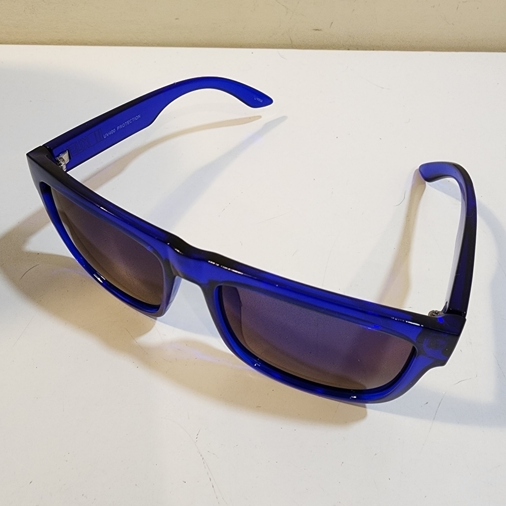 KUSH blue men's sunglasses